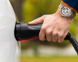 comprar ou alugar qual e a melhor opcao para um veiculo eletrico